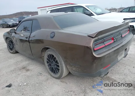 2018 Dodge Challenger Sxt z USA, uszkodzony, nr VIN 2C3CDZAG0JH236053